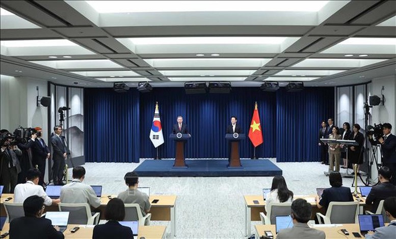 Tổng Bí thư Tô Lâm và Tổng thống Hàn Quốc Lee Jae Myung gặp gỡ báo chí- Ảnh 2.