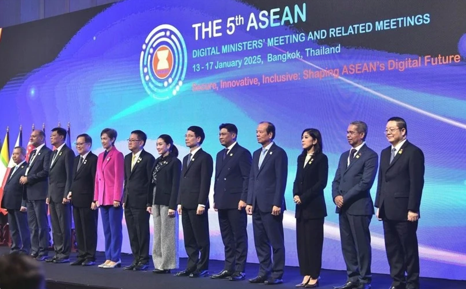 hoi-nghi-bo-truong-so-asean-5.png
