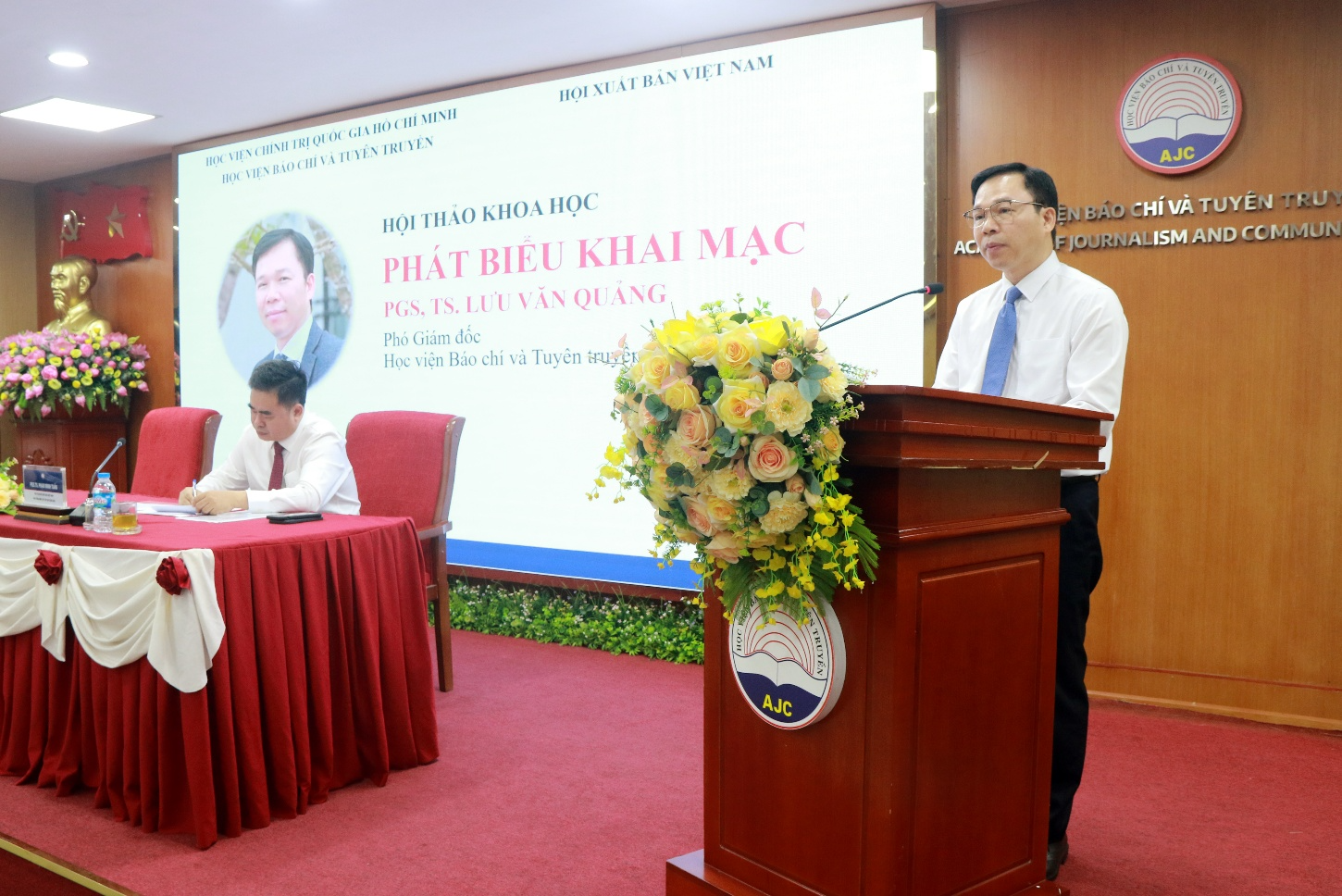 PGS.TS. Lưu Văn Quảng