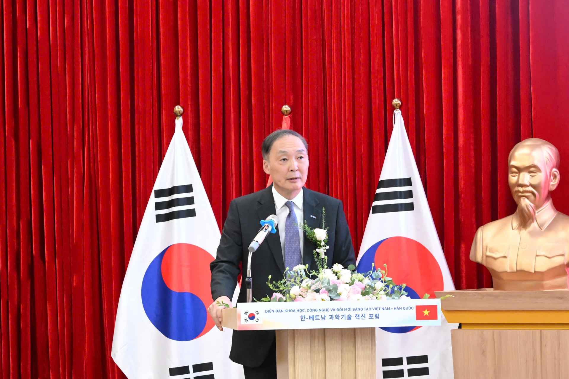 Chủ tịch Cơ quan Hợp tác Quốc tế Hàn Quốc (KOICA) Chang Won Sam.