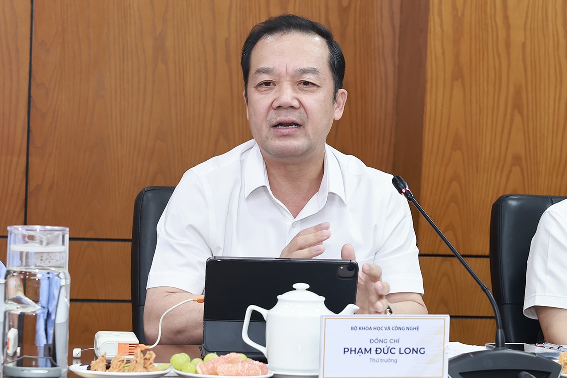 TT Pham Duc Long