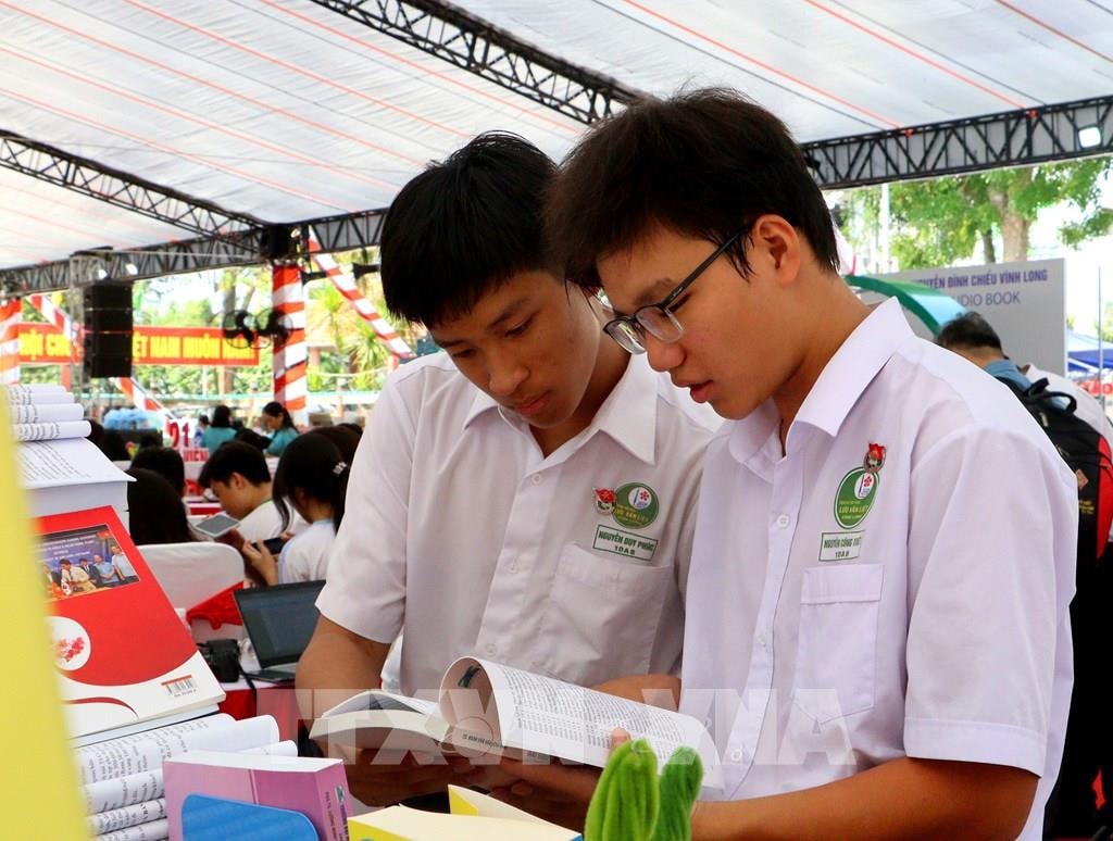 184605-vinh-long-khai-mac-ngay-sach-va-van-hoa-doc-viet-nam-lan-thu-5-nam-2026.jpg
