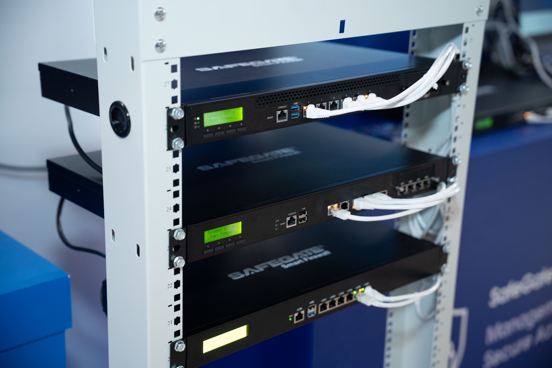 Giai phap Safegate Smart firewall