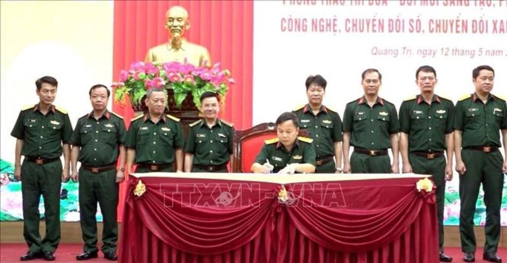 145728-vna_potal_luc_luong_vu_trang_quang_tri_day_manh_doi_moi_sang_tao_chuyen_doi_so__stand.jpg