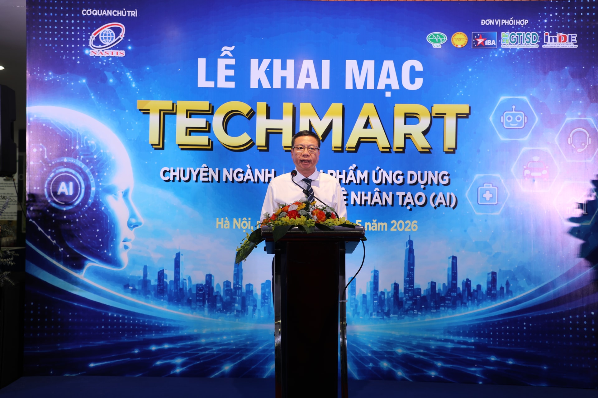 Thứ trưởng Bộ KH&CN Lê Xuân Định phát biểu chào mừng tại Lễ khai mạc.