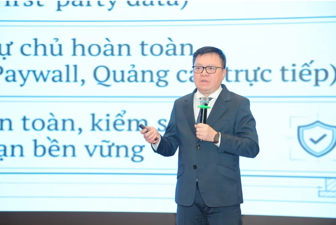 Ong Le Quoc Minh