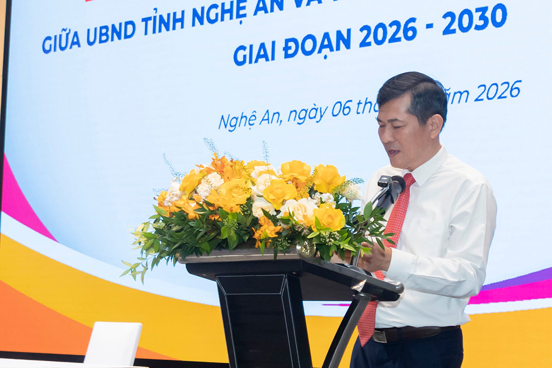Ông Thái Văn Thành – Phó Chủ tịch UBND tỉnh Nghệ An phát biểu tại Lễ ký kết thỏa thuận hợp tác giữa UBND tỉnh Nghệ An và Tổng công ty Bưu điện Việt Nam