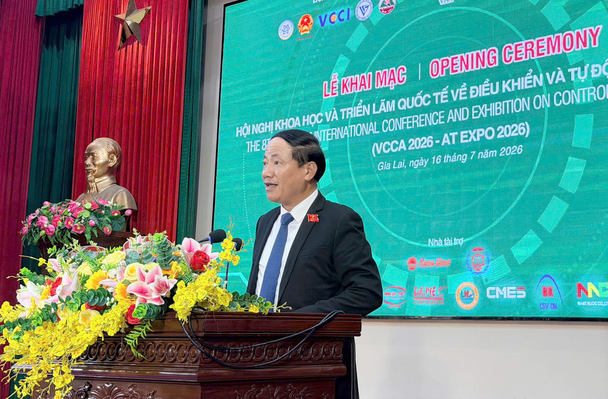 Ong Pham Anh Tuấn - Chru tich tinh Gia Lai