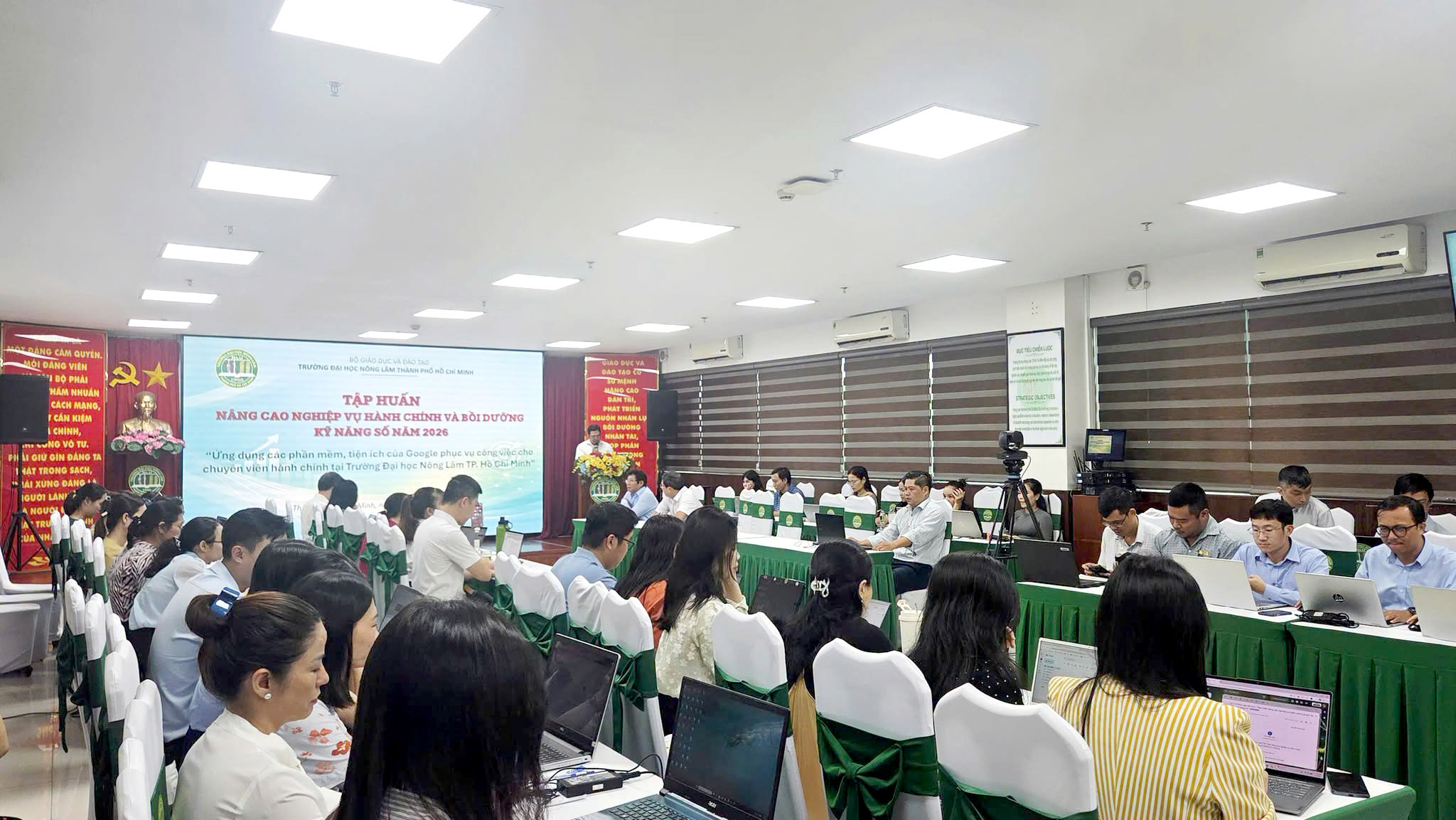 DH Nong Lam TP HCM