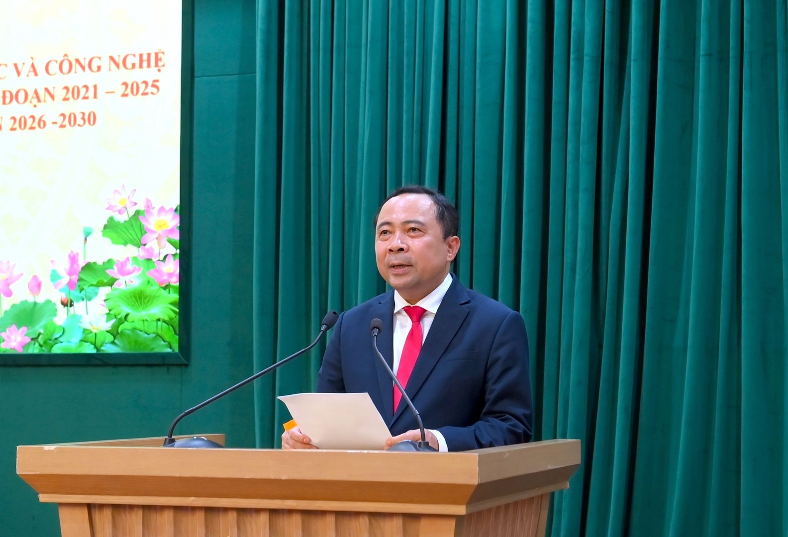 Bo truong Vu Hai Quan