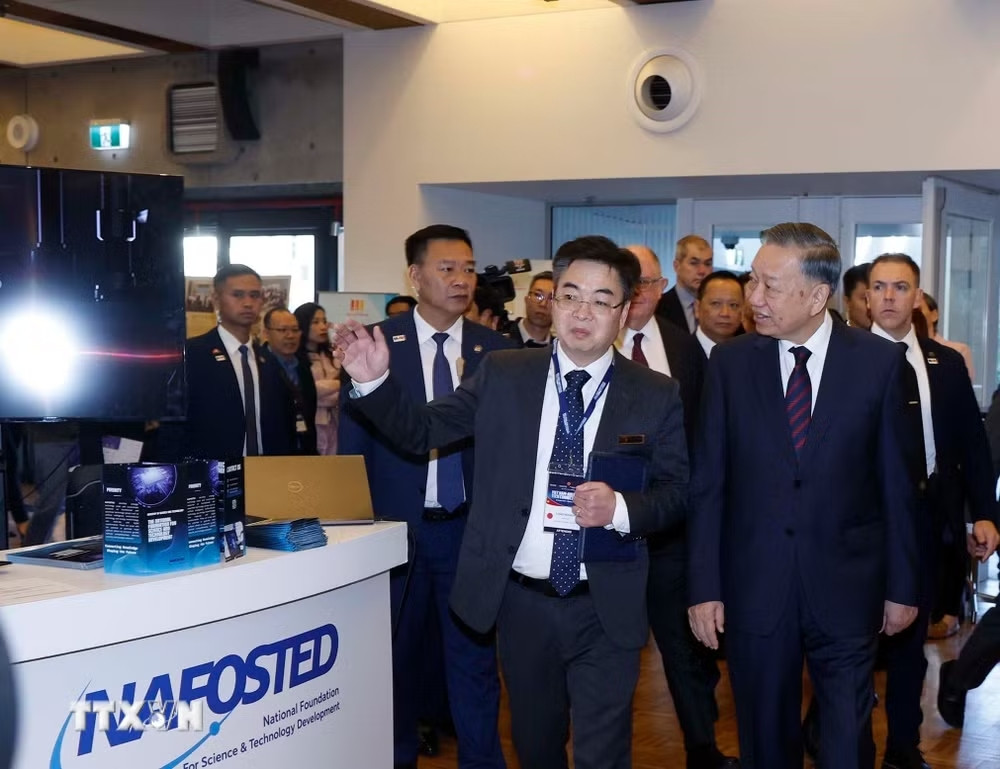 tong-bi-thu-chu-tich-nuoc-to-lam-du-dien-dan-tech-connect-tai-dai-hoc-cong-nghe-sydney4.jpg