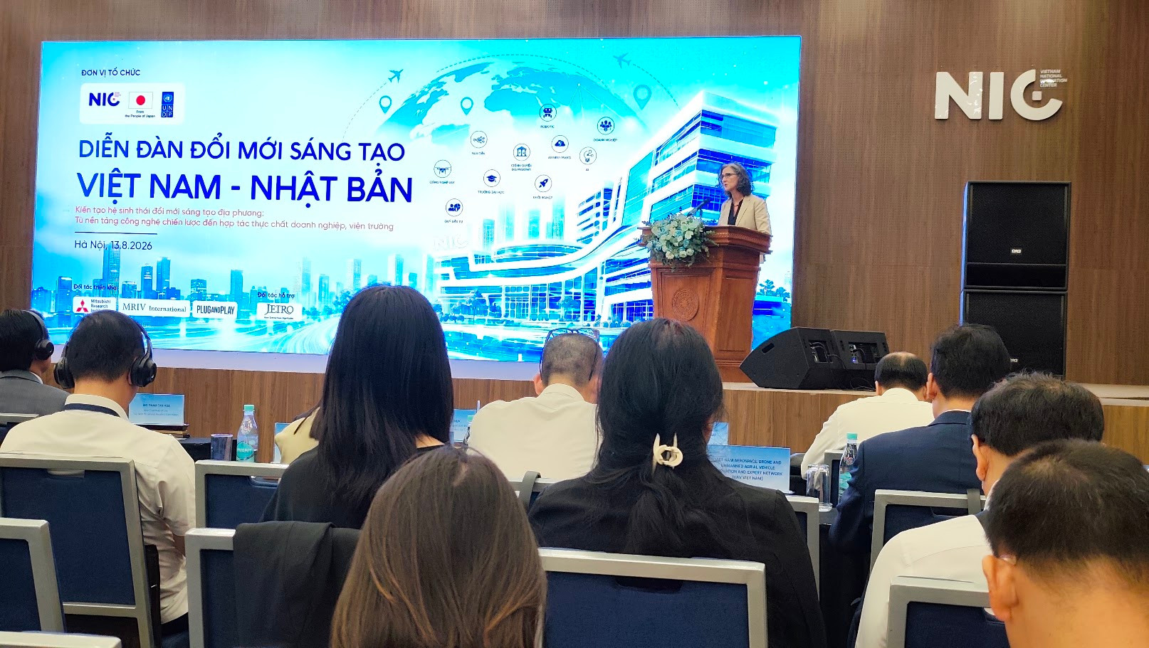 Bà Ramla Khalidi, Trưởng Đại diện Thường trú của UNDP tại Việt Nam