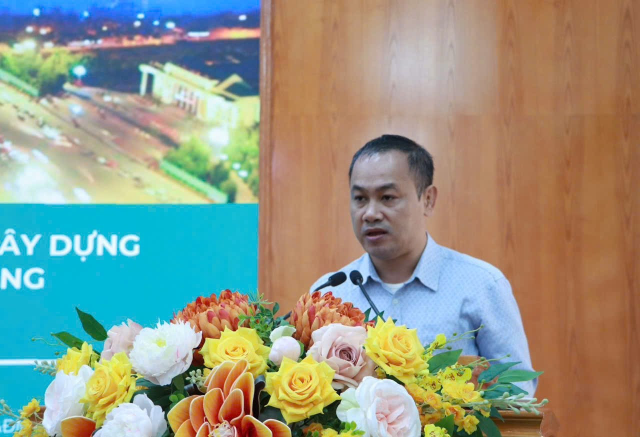 Tiến sĩ Nguyễn Khánh Tùng