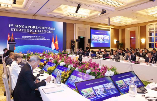 cuộc đối thoại chiến lược đầu tiên