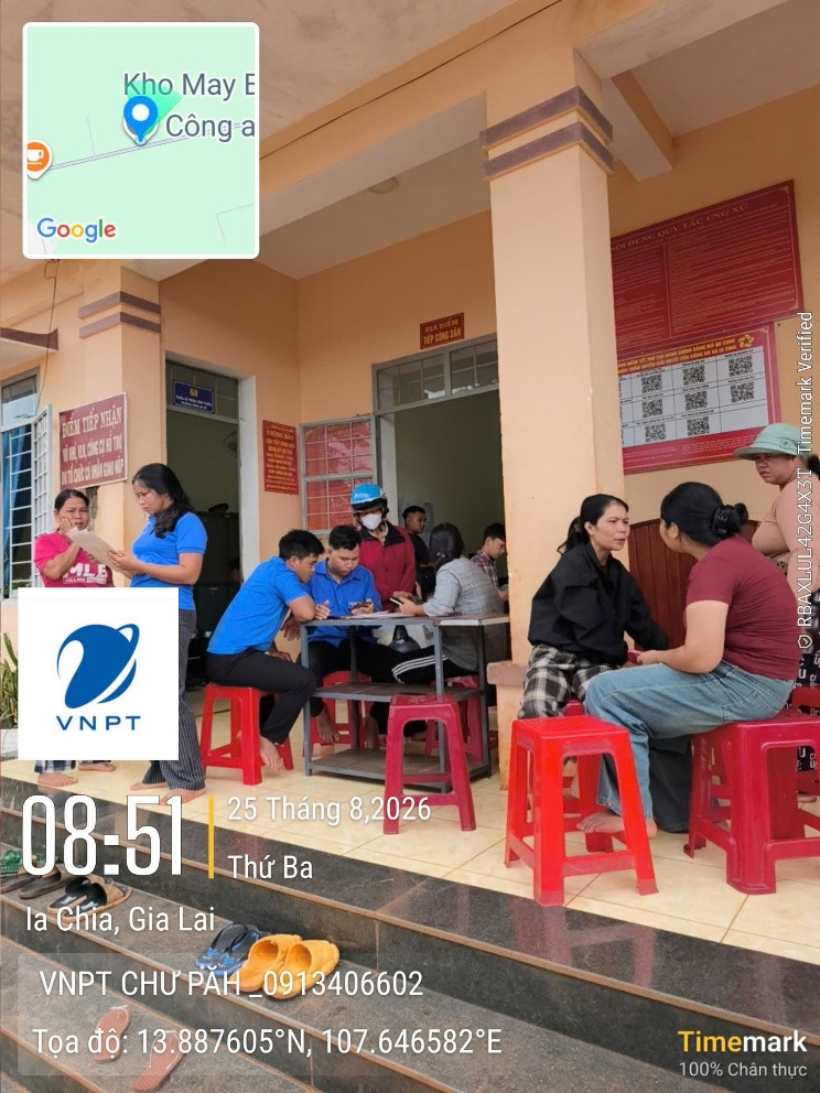 Đẩy mạnh chuyển đổi số, cấp căn cước và kích hoạt tài khoản định danh điện tử VNeID.