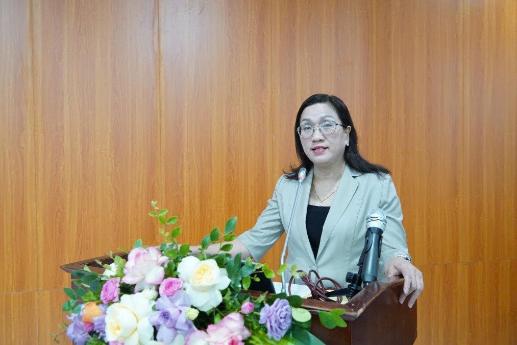 TS. Đinh Thị Mai