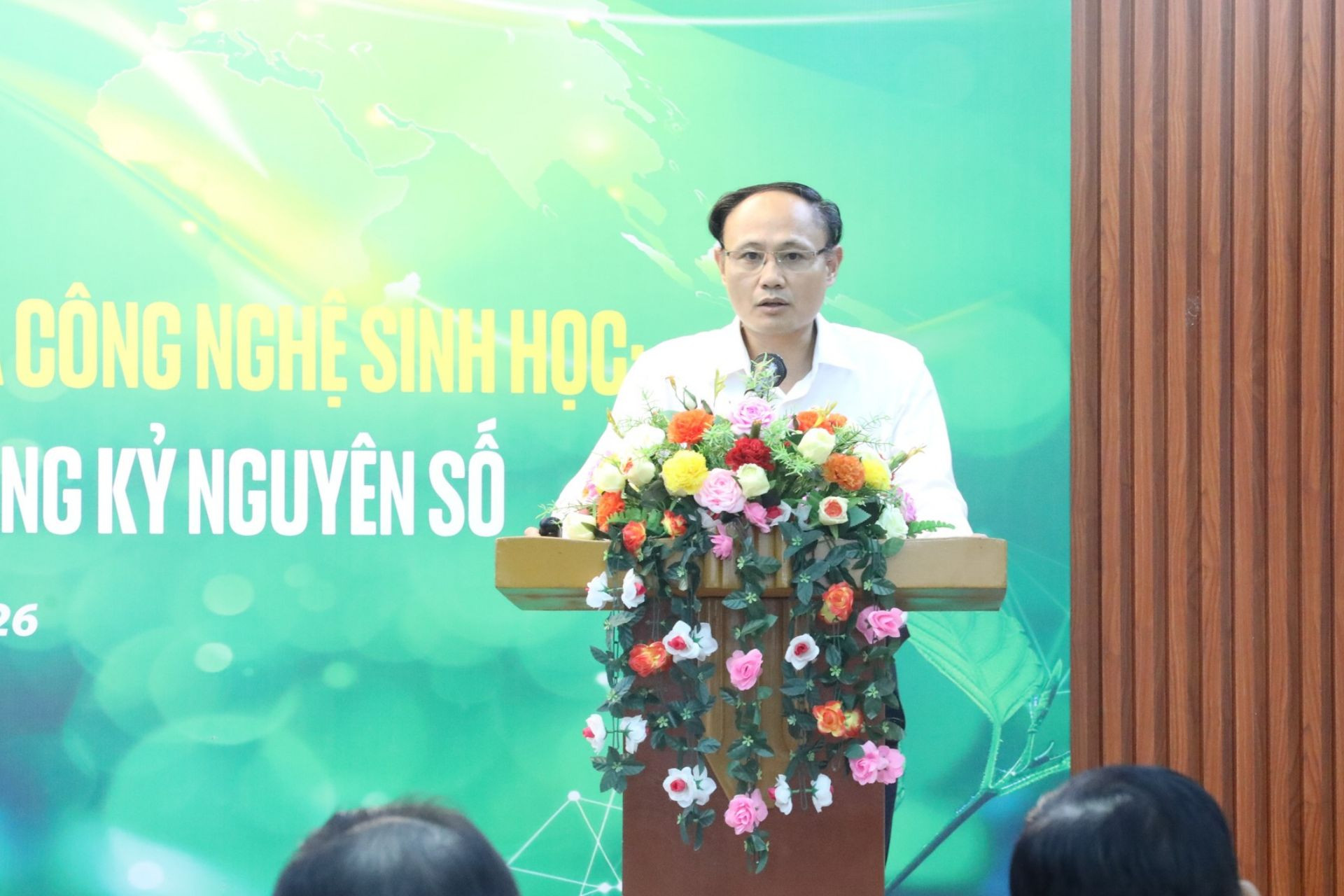 Phí Quyết Tiến