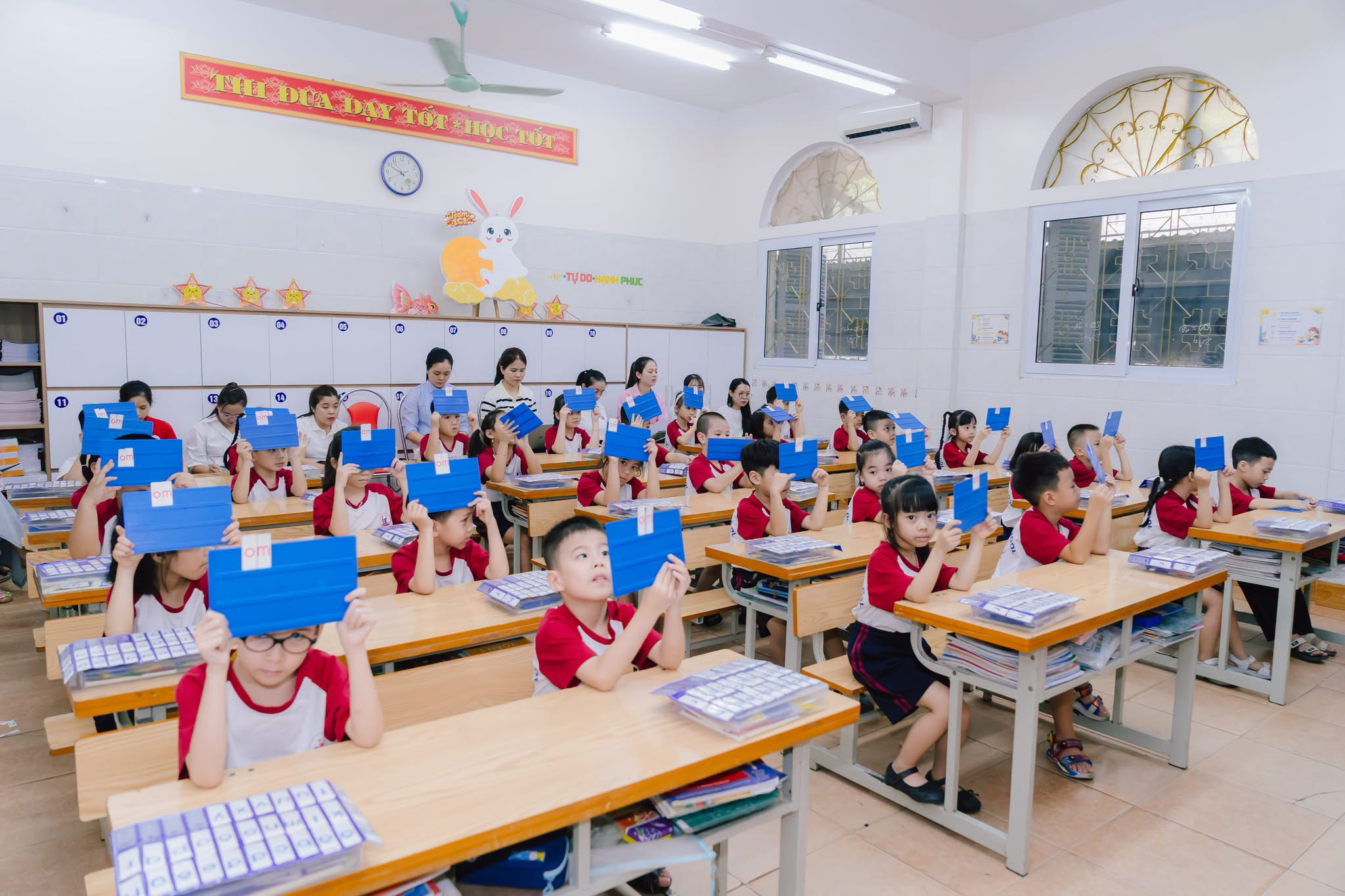 NV6-TIN-Tuyên Quang công bố thủ tục hành chính nội bộ mới