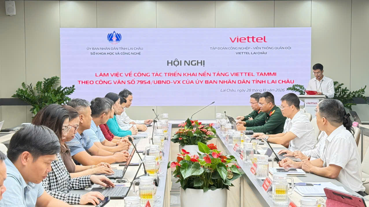 Toàn cảnh
