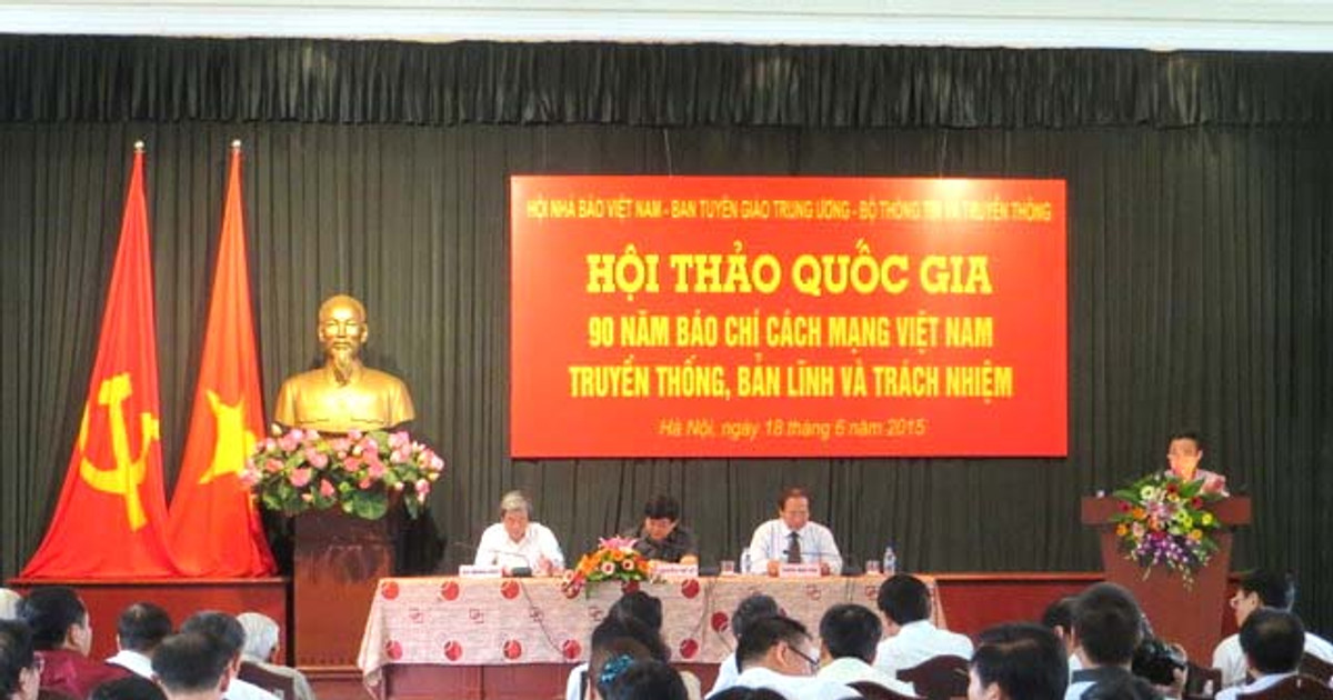 Nhà báo luôn cần rèn luyện bản lĩnh chính trị, đạo đức nghề nghiệp