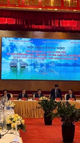 Quảng Ninh lấy con người làm trọng tâm trong chuyển đổi số