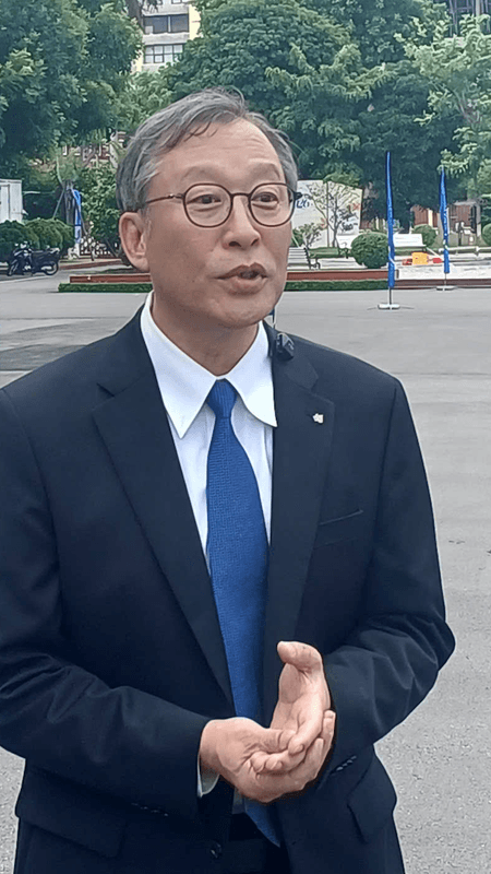 Viện trưởng Viện Nghiên cứu Sản phẩm Tự nhiên KIST: Việt Nam đang ở thời điểm rất thuận lợi để phát triển