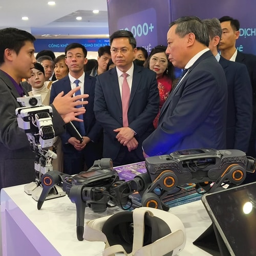 Hà Nội thúc đẩy giao dịch, thương mại hoá giải pháp số