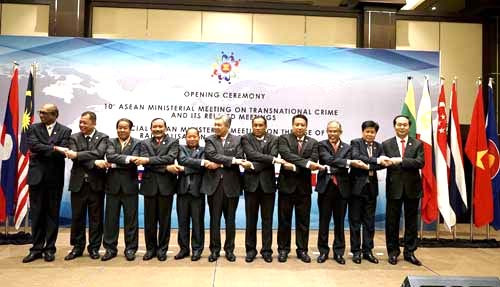  Việt Nam phối hợp chặt chẽ với ASEAN phòng chống tội phạm 