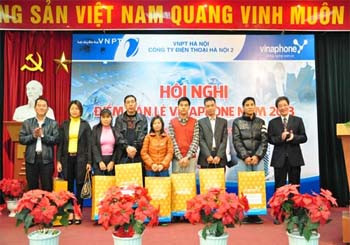  VNPT Hà Nội chăm sóc điểm bán lẻ, mở rộng kênh bán hàng 