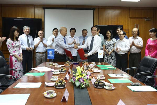  Tổng công ty Bưu điện Việt Nam và Nhà xuất bản Giáo dục Việt Nam ký kết thỏa thuận hợp tác 