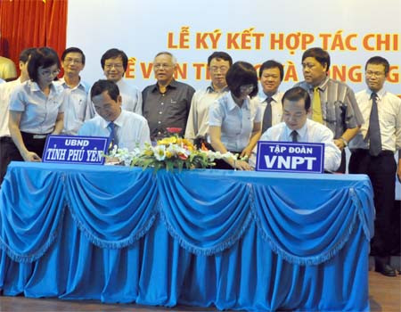  VNPT và UBND tỉnh Phú Yên hợp tác chiến lược về VT-CNTT 
