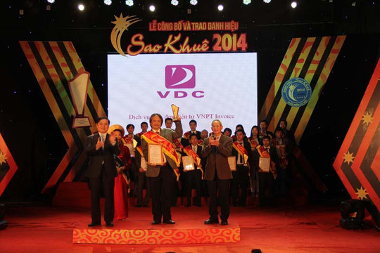  Cloudvnn và Hóa đơn điện tử của VDC được vinh danh tại lễ trao giải Sao khuê 2014 