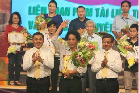  Thứ trưởng Trần Đức Lai dự Lễ bế mạc "Liên hoan phim tài liệu và phóng sự chuyên đề lần thứ 3" 