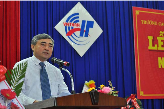  Thứ trưởng Nguyễn Minh Hồng dự Lễ khai giảng năm học 2014-2015 của Trường Cao đẳng CNTT Hữu nghị Việt – Hàn 