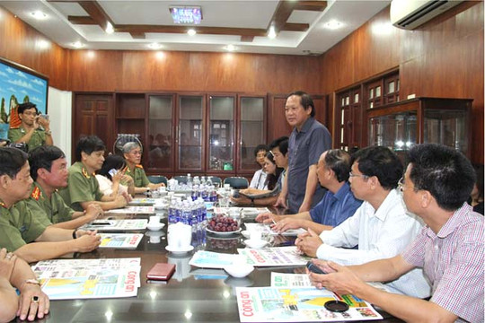  Thứ trưởng Trương Minh Tuấn thăm báo Công an TP. Hồ Chí Minh và báo Thanh niên 