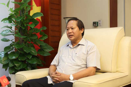  Thứ trưởng Bộ TT&TT Trương Minh Tuấn: Đề nghị báo chí không khai thác nỗi đau trong vụ giết người ở Bình Phước 