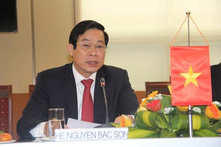  Bộ trưởng Nguyễn Bắc Son: Không có “vùng cấm” về thông tin sức khỏe lãnh đạo 
