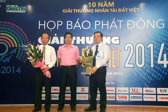  Phát động Giải thưởng Nhân tài đất Việt 