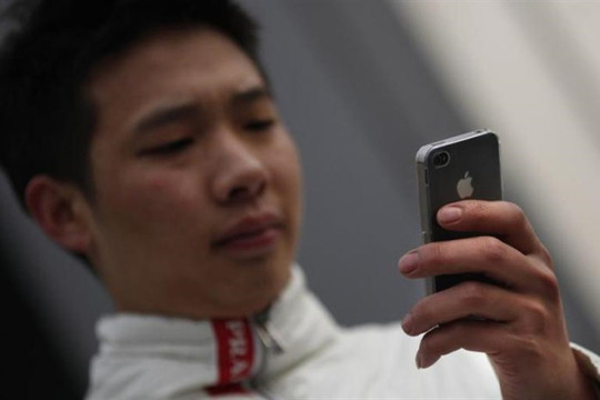  Trung Quốc: Số người dùng di động truy nhập Internet vượt qua số người dùng PC 