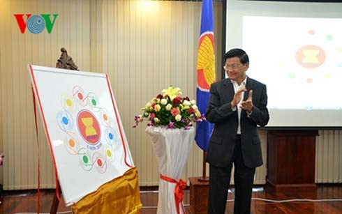  Lào đã chính thức ra mắt Logo, khẩu hiệu và trang Web cho ASEAN 2016 