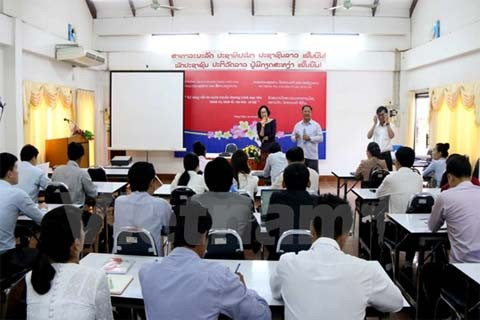  Việt Nam giúp nâng cao kỹ năng, tay nghề cho đội ngũ báo chí Lào 