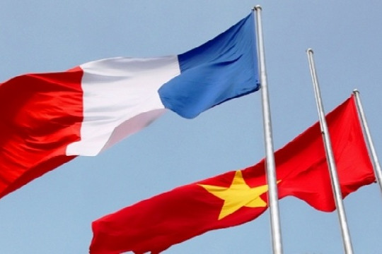  Thắt chặt quan hệ đối tác chiến lược Việt Nam - Pháp 