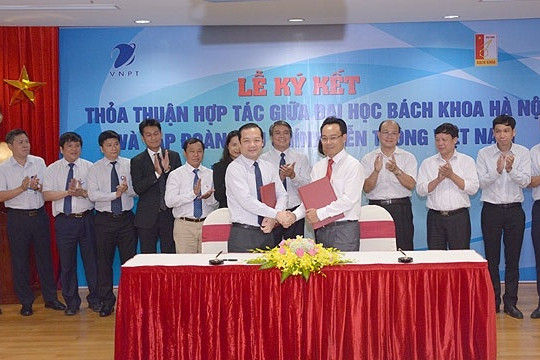  Đại học Bách khoa Hà Nội và VNPT ký hợp tác chiến lược 
