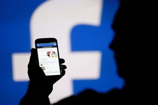  Các công ty truyền thông đang "phát ốm" vì mạng xã hội Facebook 