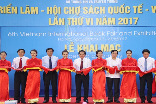  Khai mạc Triển lãm - Hội chợ sách Quốc tế - Việt Nam lần thứ VI năm 2017. 