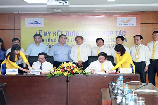  Bưu điện Việt Nam và Đường sắt Việt Nam hợp tác phát triển chuỗi dịch vụ Logistic 