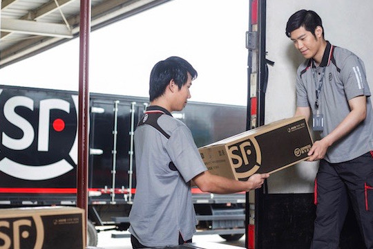  Trung Quốc hợp pháp hoá liên doanh chuyển phát giữa UPS và SF Holding 