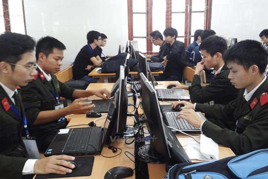  Sinh viên toàn quốc thi kỹ năng tấn công, phòng thủ mạng máy tính 