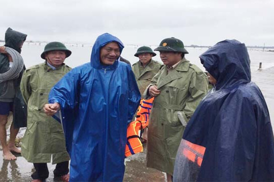  Bộ trưởng Trương Minh Tuấn kiểm tra và động viên các đơn vị thuộc ngành TT&TT tại tỉnh Thừa Thiên - Huế 