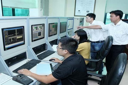  Phối hợp quản lý tần số, các ứng dụng và công nghệ thông tin vô tuyến 